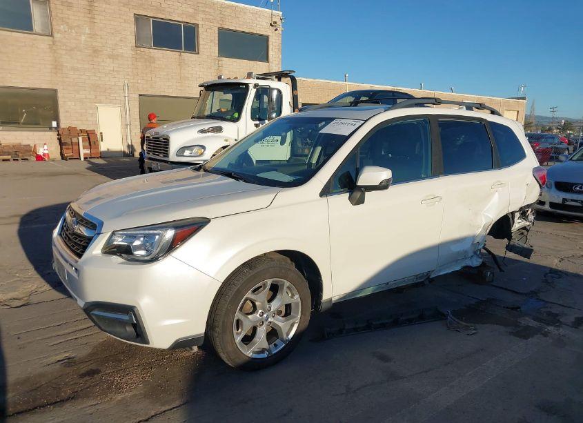 Photo 2 of 2017 Subaru Forester 2.5I TOURING (VIN JF2SJAWCXHH811848)