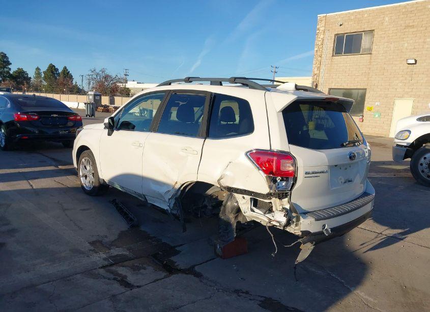 Photo 3 of 2017 Subaru Forester 2.5I TOURING (VIN JF2SJAWCXHH811848)