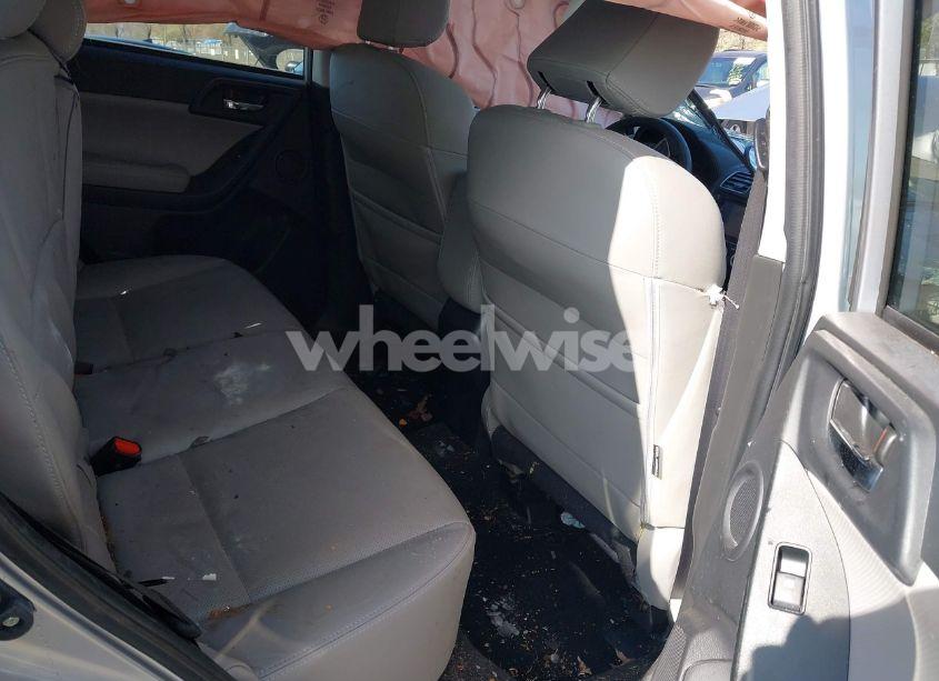 Photo 8 of 2016 Subaru Forester (VIN JF2SJAXC6GH426669)