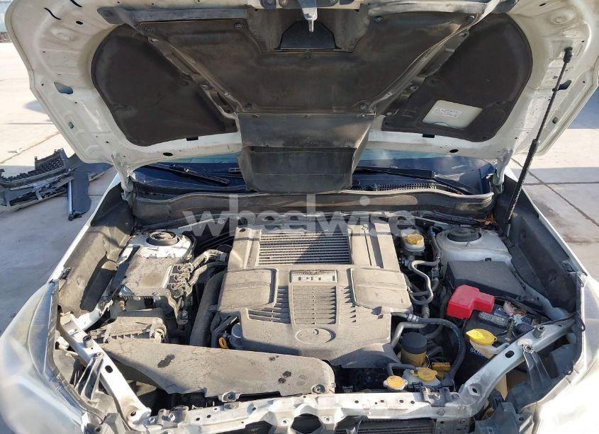 Photo 10 of 2015 Subaru Forester 2.0XT PREMIUM (VIN JF2SJGDCXFH442489)