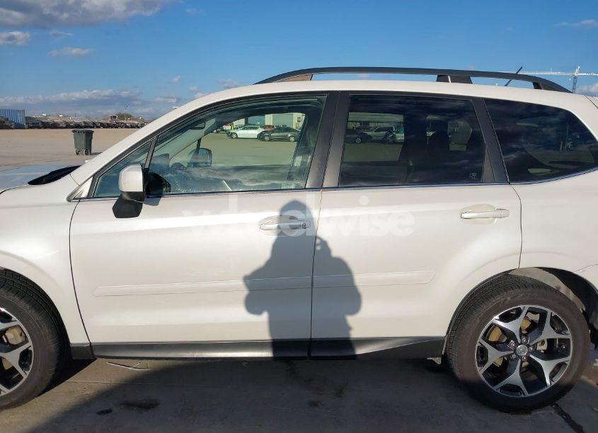 Photo 15 of 2015 Subaru Forester 2.0XT PREMIUM (VIN JF2SJGDCXFH442489)