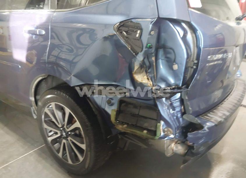 Photo 6 of 2017 Subaru Forester 2.0XT PREMIUM (VIN JF2SJGEC4HH409733)