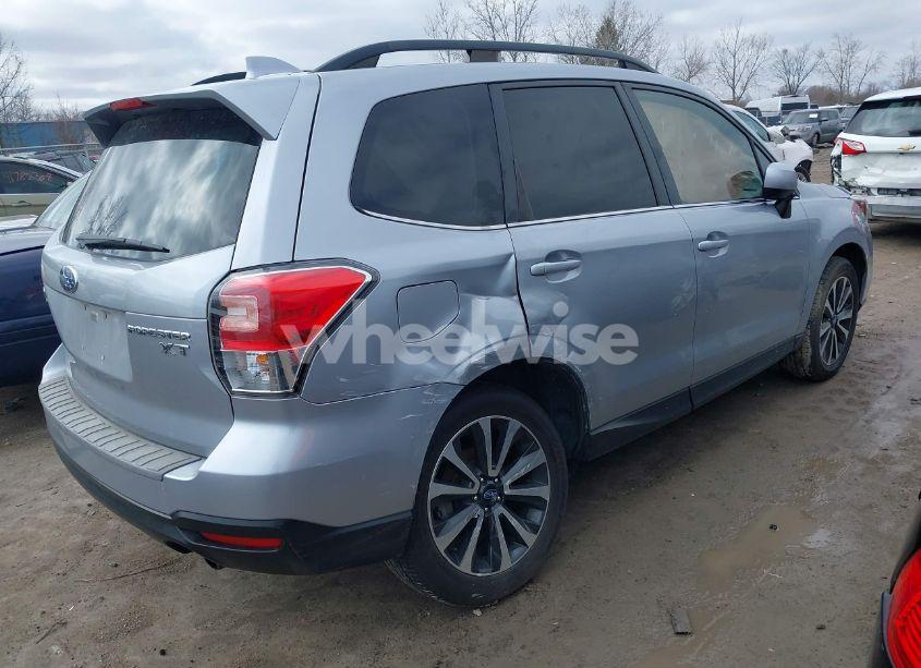 Photo 4 of 2018 Subaru Forester 2.0XT PREMIUM (VIN JF2SJGEC7JH410509)