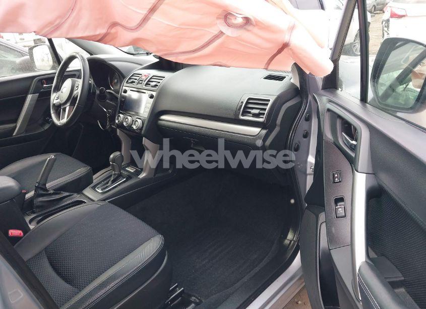 Photo 5 of 2018 Subaru Forester 2.0XT PREMIUM (VIN JF2SJGEC7JH410509)