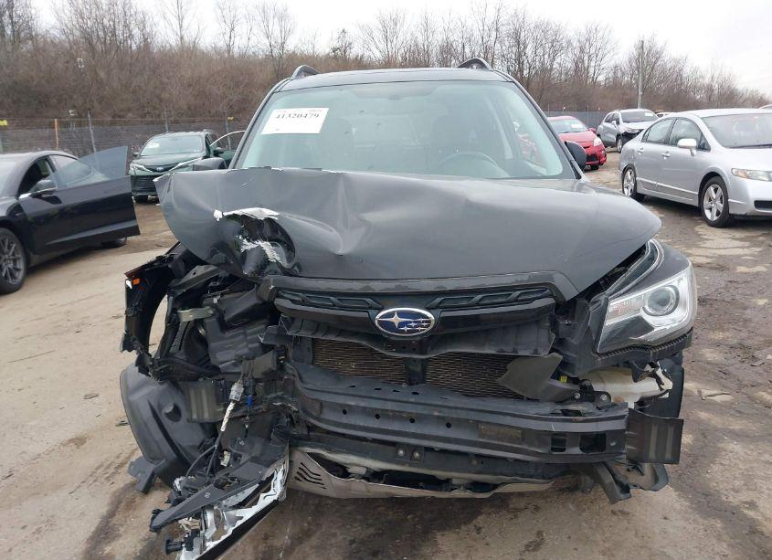 Photo 6 of 2017 Subaru Forester 2.0XT TOURING (VIN JF2SJGTC1HH563027)