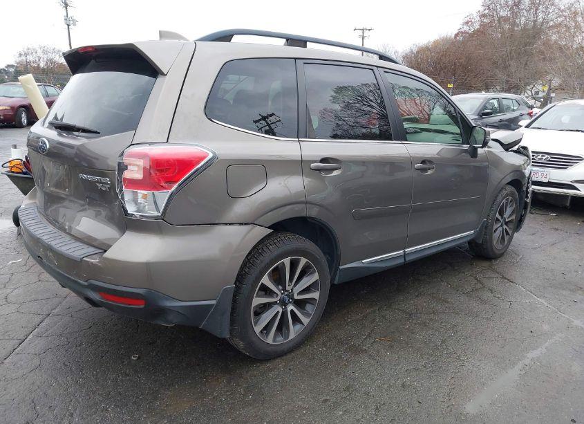 Photo 4 of 2017 Subaru Forester 2.0XT TOURING (VIN JF2SJGTCXHH404717)
