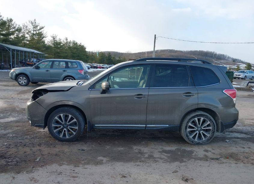 Photo 14 of 2017 Subaru Forester 2.0XT TOURING (VIN JF2SJGTCXHH415054)