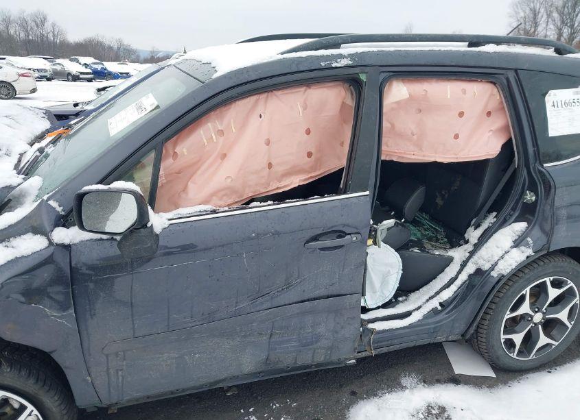 Photo 17 of 2015 Subaru Forester 2.0XT TOURING (VIN JF2SJGUC5FH802672)