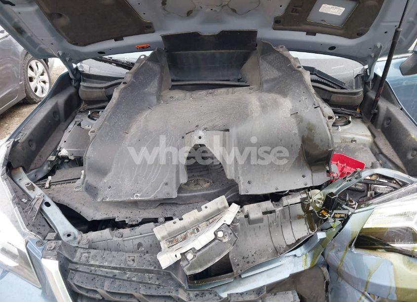 Photo 10 of 2018 Subaru Forester 2.0XT TOURING (VIN JF2SJGWC0JH532501)