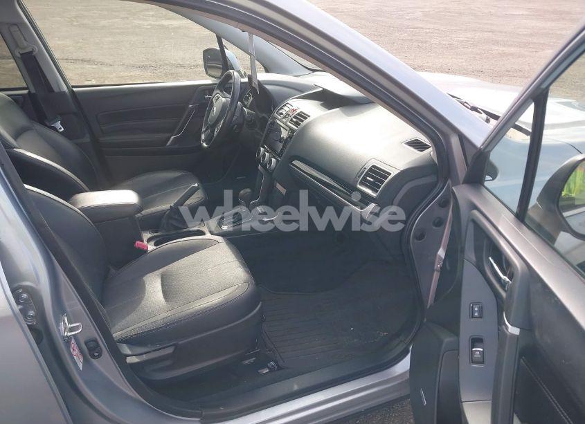 Photo 5 of 2018 Subaru Forester 2.0XT TOURING (VIN JF2SJGWC9JH484982)