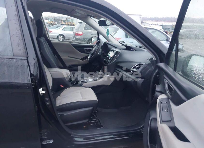 Photo 5 of 2021 Subaru Forester (VIN JF2SKAAC0MH449396)