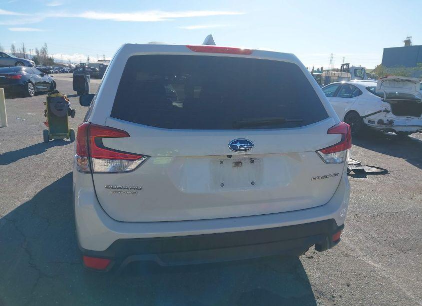 Photo 17 of 2020 Subaru Forester (VIN JF2SKAAC1LH485922)