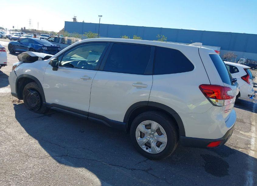 Photo 3 of 2020 Subaru Forester (VIN JF2SKAAC1LH485922)