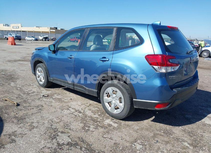 Photo 3 of 2021 Subaru Forester (VIN JF2SKAAC1MH400675)