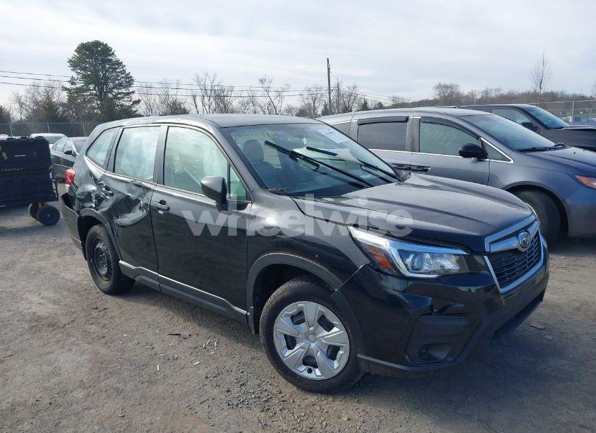 2020 Subaru Forester (VIN JF2SKAAC2LH528499) main photo