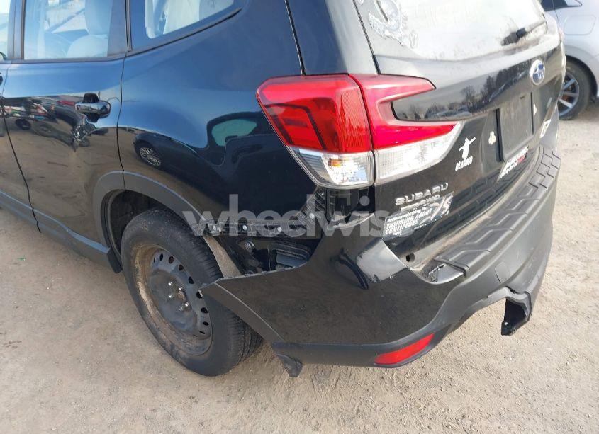 Photo 6 of 2020 Subaru Forester (VIN JF2SKAAC2LH528499)