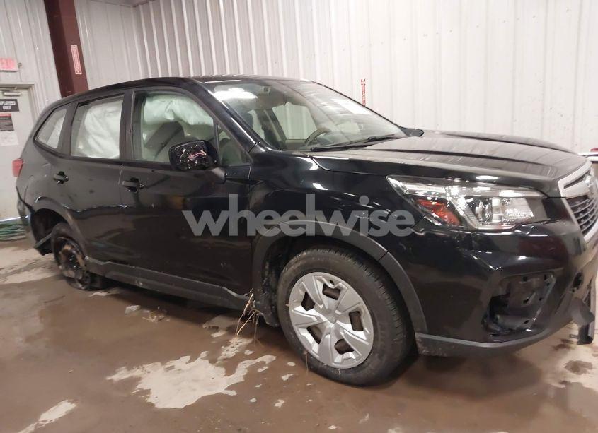 Photo 6 of 2019 Subaru Forester (VIN JF2SKAAC3KH446473)