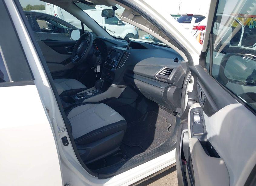 Photo 5 of 2020 Subaru Forester (VIN JF2SKAAC3LH461041)