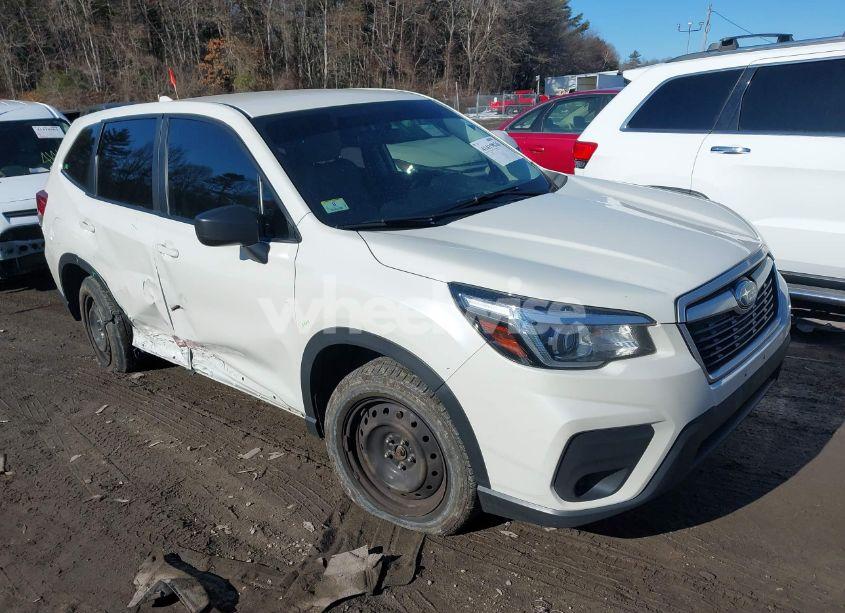 2020 Subaru Forester (VIN JF2SKAAC3LH465607) main photo