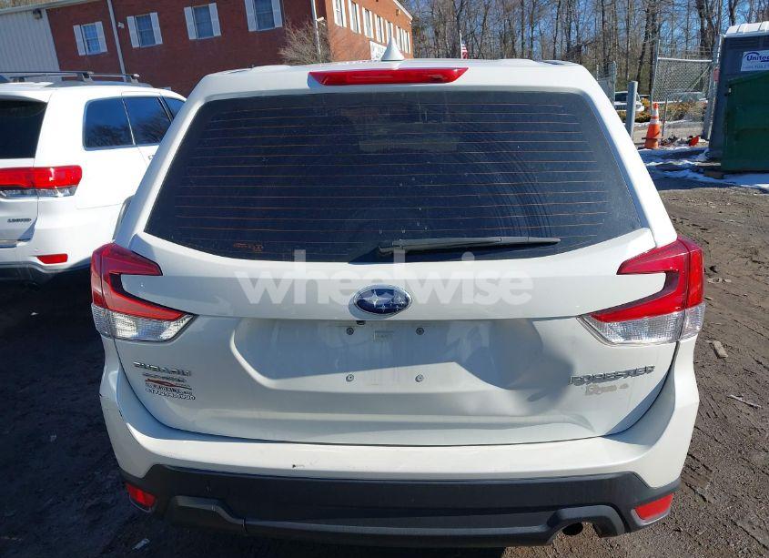 Photo 16 of 2020 Subaru Forester (VIN JF2SKAAC3LH465607)