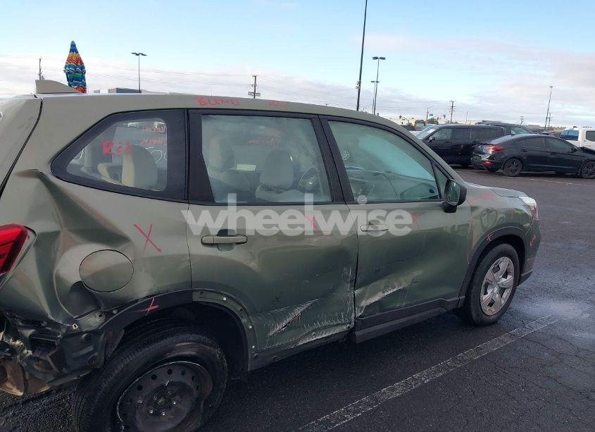 Photo 13 of 2021 Subaru Forester (VIN JF2SKAAC3MH531297)