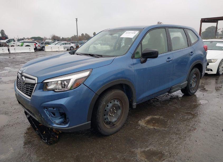 Photo 2 of 2019 Subaru Forester (VIN JF2SKAAC4KH412011)