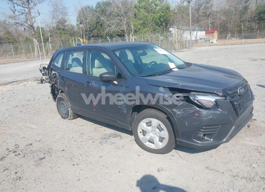 2022 Subaru Forester (VIN JF2SKAAC5NH487417) main photo