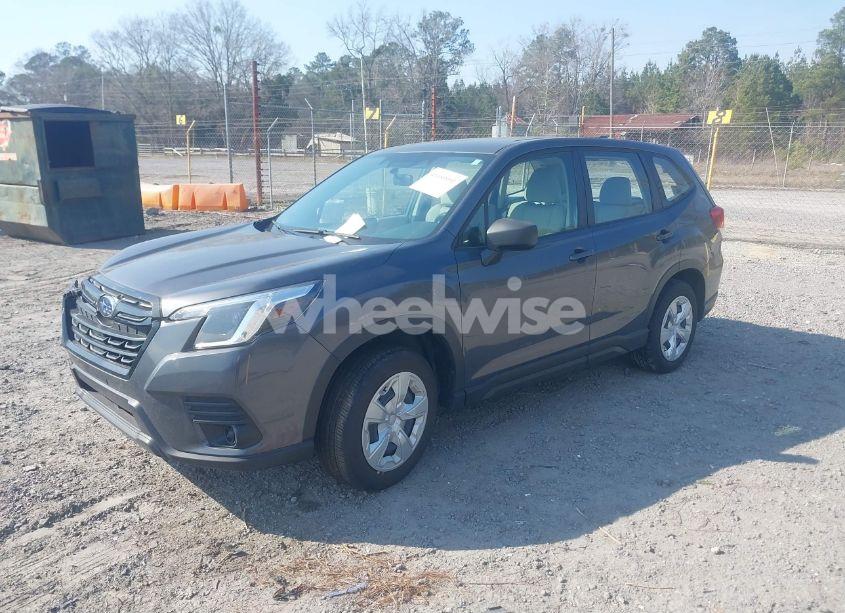 Photo 2 of 2022 Subaru Forester (VIN JF2SKAAC5NH487417)