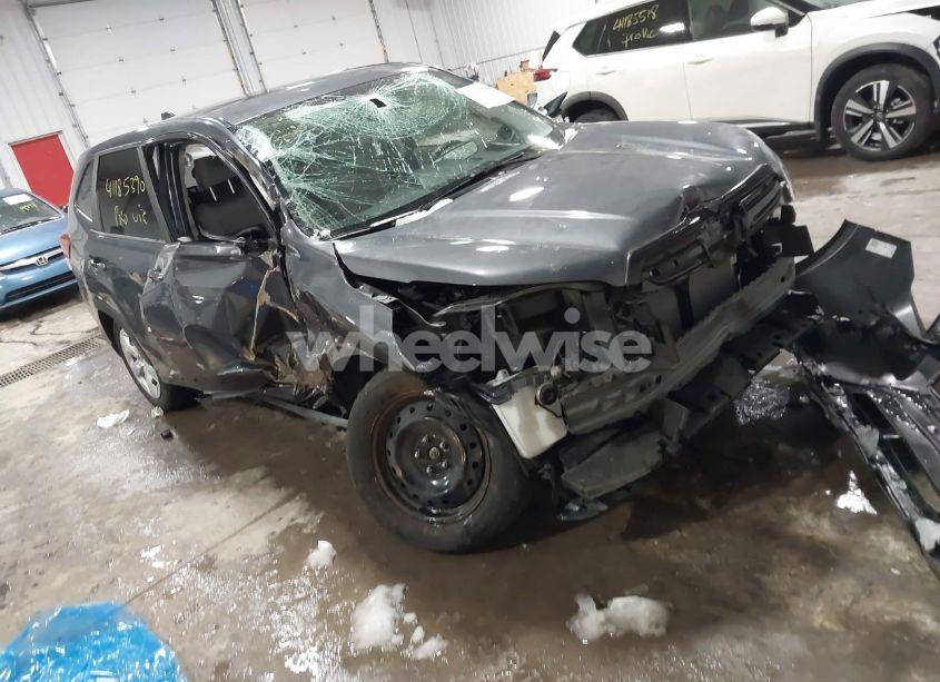 2022 Subaru Forester (VIN JF2SKAAC8NH452712) main photo