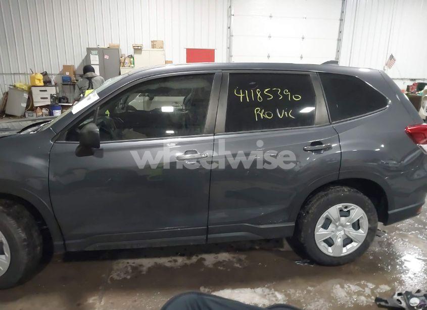 Photo 14 of 2022 Subaru Forester (VIN JF2SKAAC8NH452712)