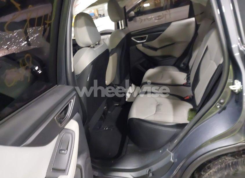 Photo 8 of 2022 Subaru Forester (VIN JF2SKAAC8NH452712)