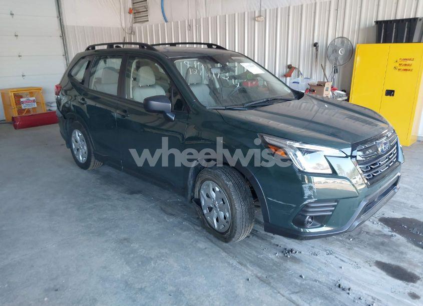 2024 Subaru Forester (VIN JF2SKABC2RH438700) main photo