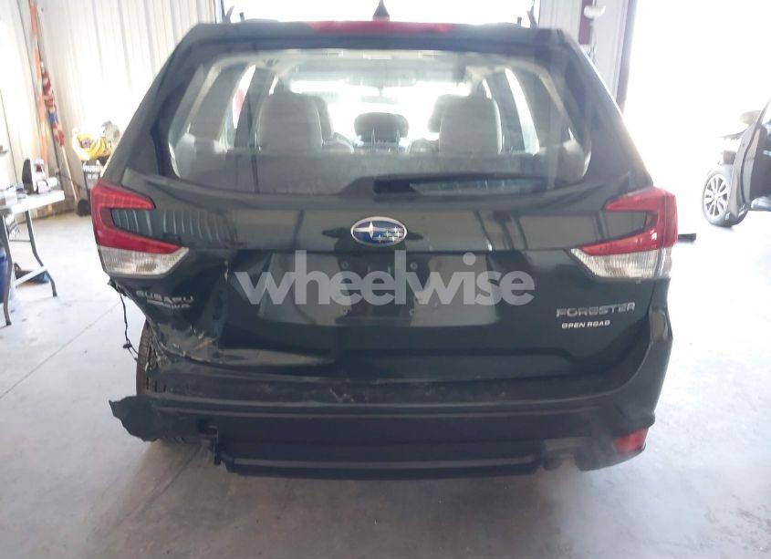 Photo 16 of 2024 Subaru Forester (VIN JF2SKABC2RH438700)