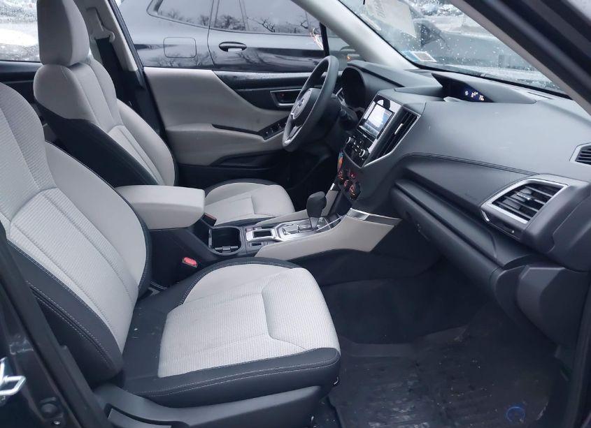 Photo 5 of 2024 Subaru Forester (VIN JF2SKABC6RH439705)