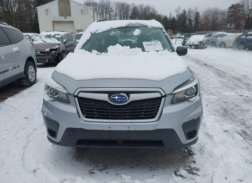 Photo 12 of 2019 Subaru Forester (VIN JF2SKACC1KH462345)