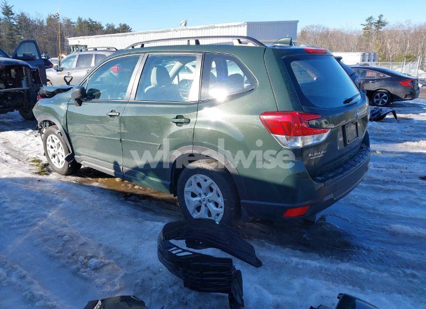 Photo 3 of 2022 Subaru Forester (VIN JF2SKACC1NH501987)