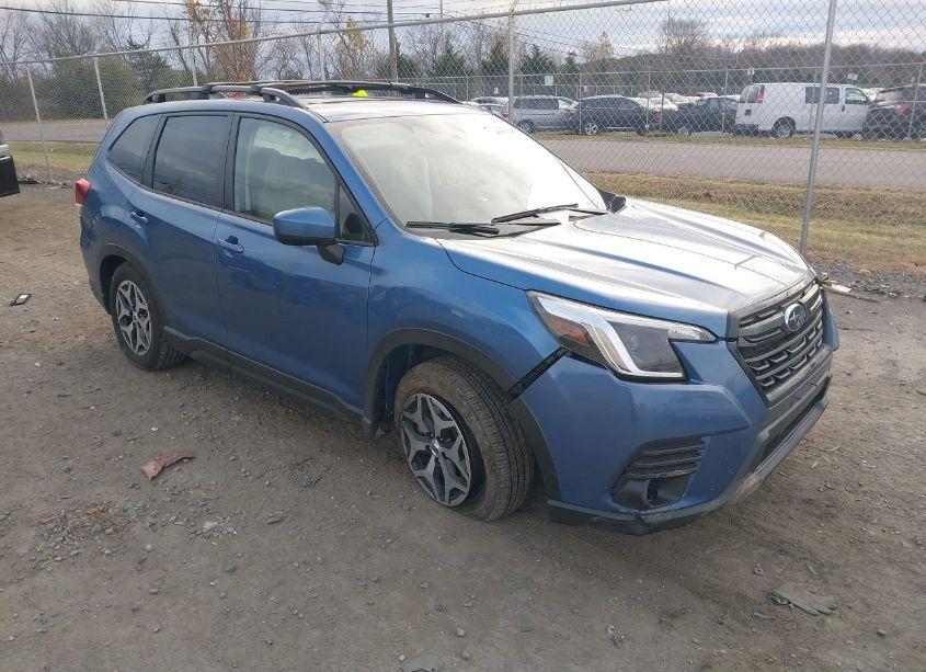 2024 Subaru Forester PREMIUM (VIN JF2SKACC1RH502675) main photo