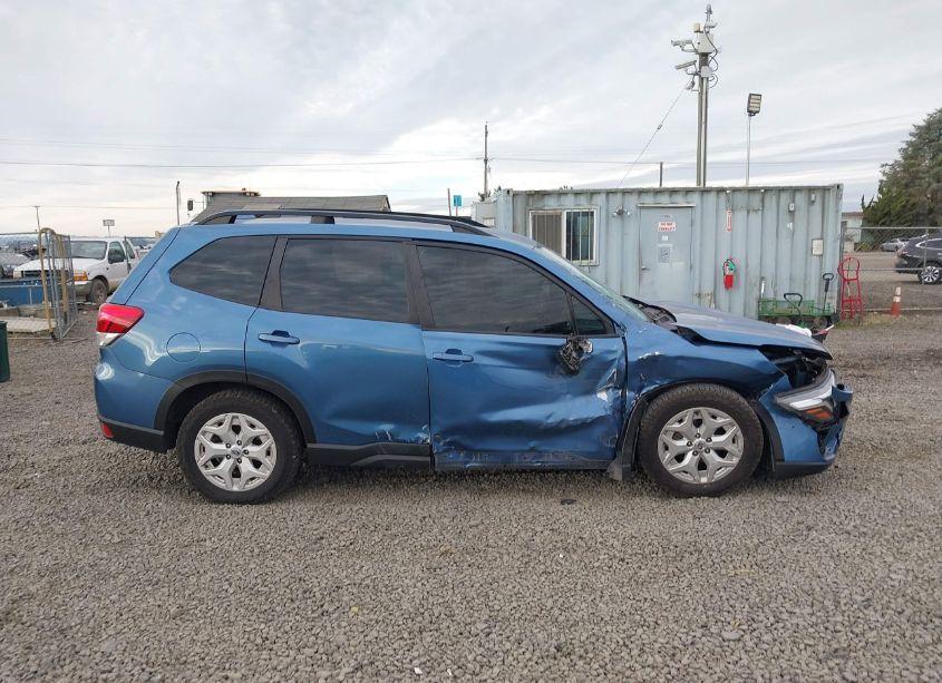 Photo 13 of 2019 Subaru Forester (VIN JF2SKACC2KH575673)