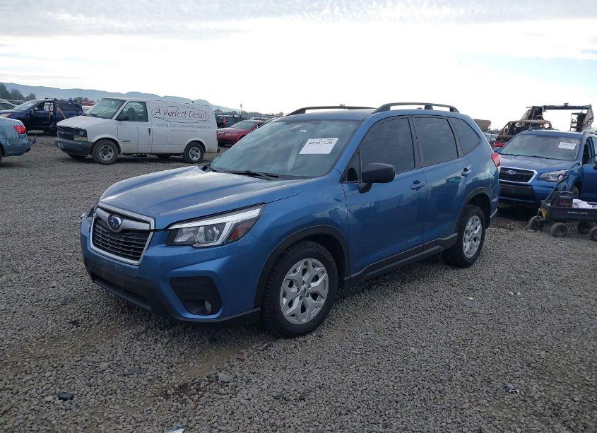Photo 2 of 2019 Subaru Forester (VIN JF2SKACC2KH575673)