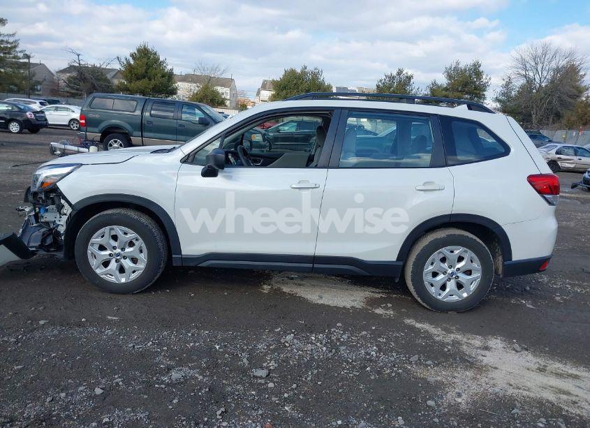Photo 14 of 2019 Subaru Forester (VIN JF2SKACC3KH458202)