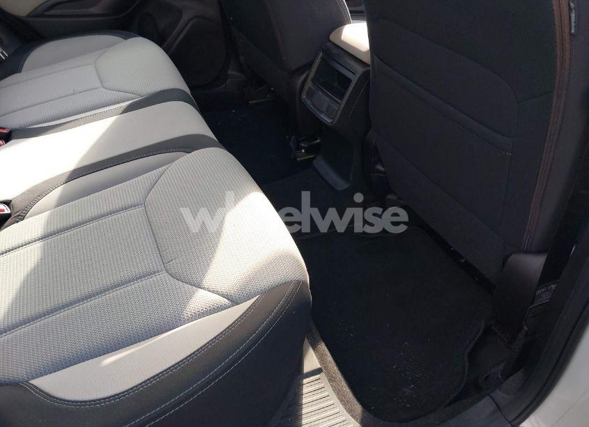 Photo 8 of 2019 Subaru Forester (VIN JF2SKACC3KH458202)