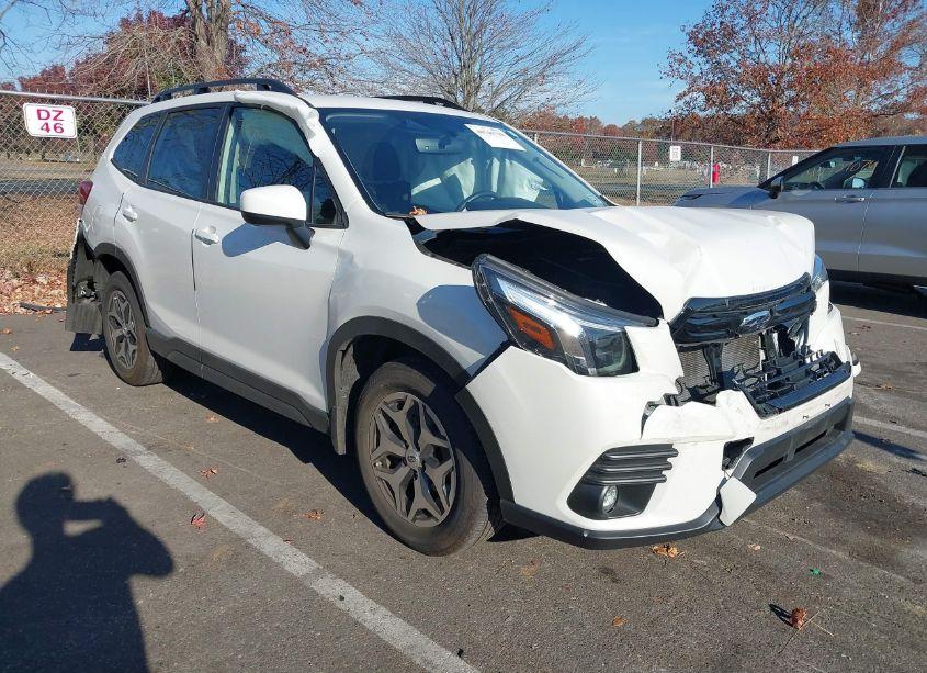 2024 Subaru Forester PREMIUM (VIN JF2SKACC3RH440485) main photo