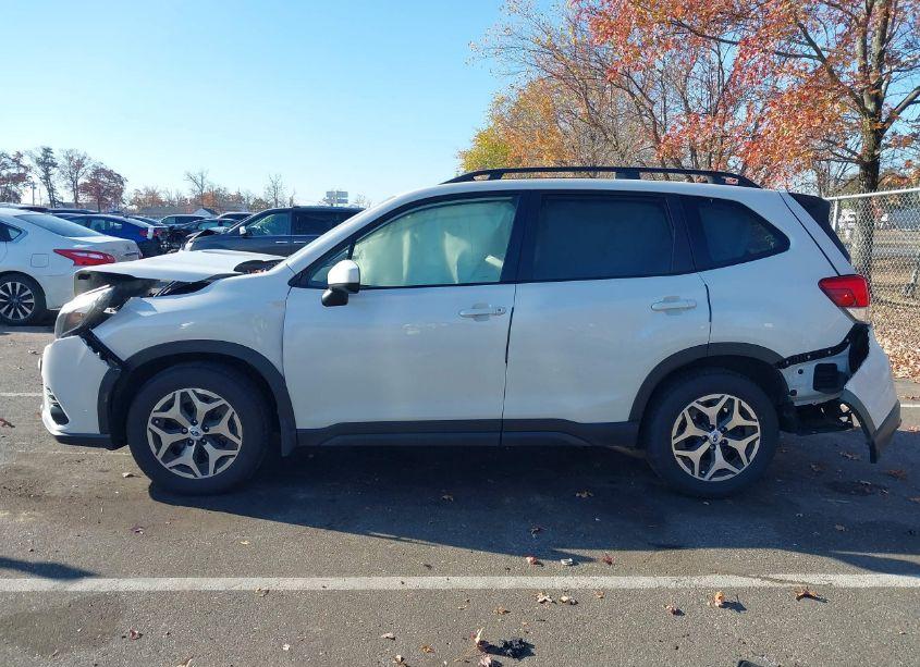 Photo 14 of 2024 Subaru Forester PREMIUM (VIN JF2SKACC3RH440485)