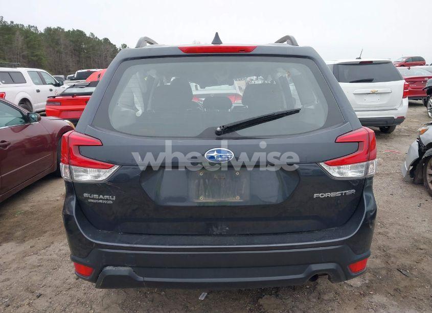 Photo 16 of 2019 Subaru Forester (VIN JF2SKACC5KH405887)