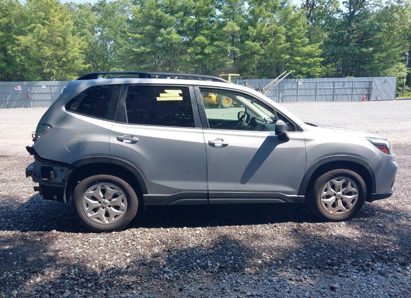 Photo 14 of 2019 Subaru Forester (VIN JF2SKACC5KH468584)