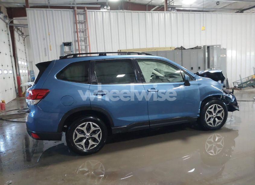 Photo 13 of 2024 Subaru Forester PREMIUM (VIN JF2SKACC5RH505546)