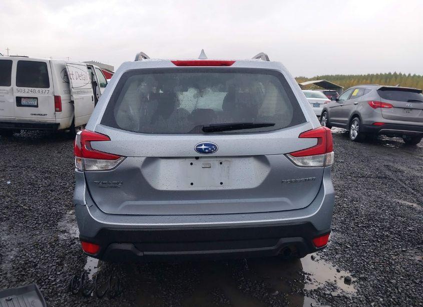 Photo 17 of 2019 Subaru Forester (VIN JF2SKACC6KH592766)