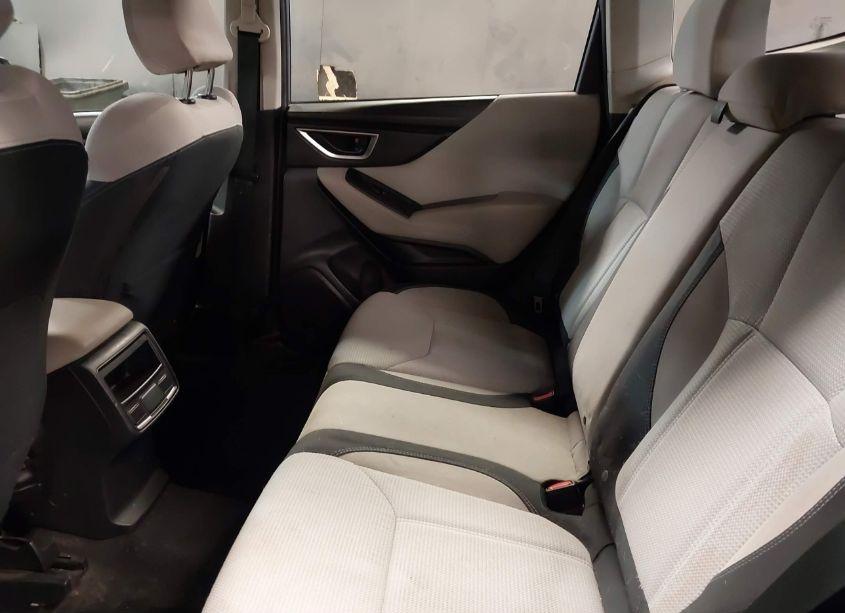 Photo 8 of 2019 Subaru Forester (VIN JF2SKACC7KH494779)
