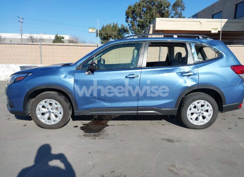 Photo 14 of 2022 Subaru Forester (VIN JF2SKACC7NH433856)