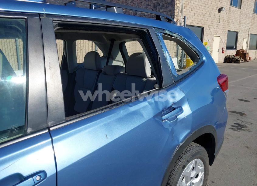 Photo 6 of 2022 Subaru Forester (VIN JF2SKACC7NH433856)